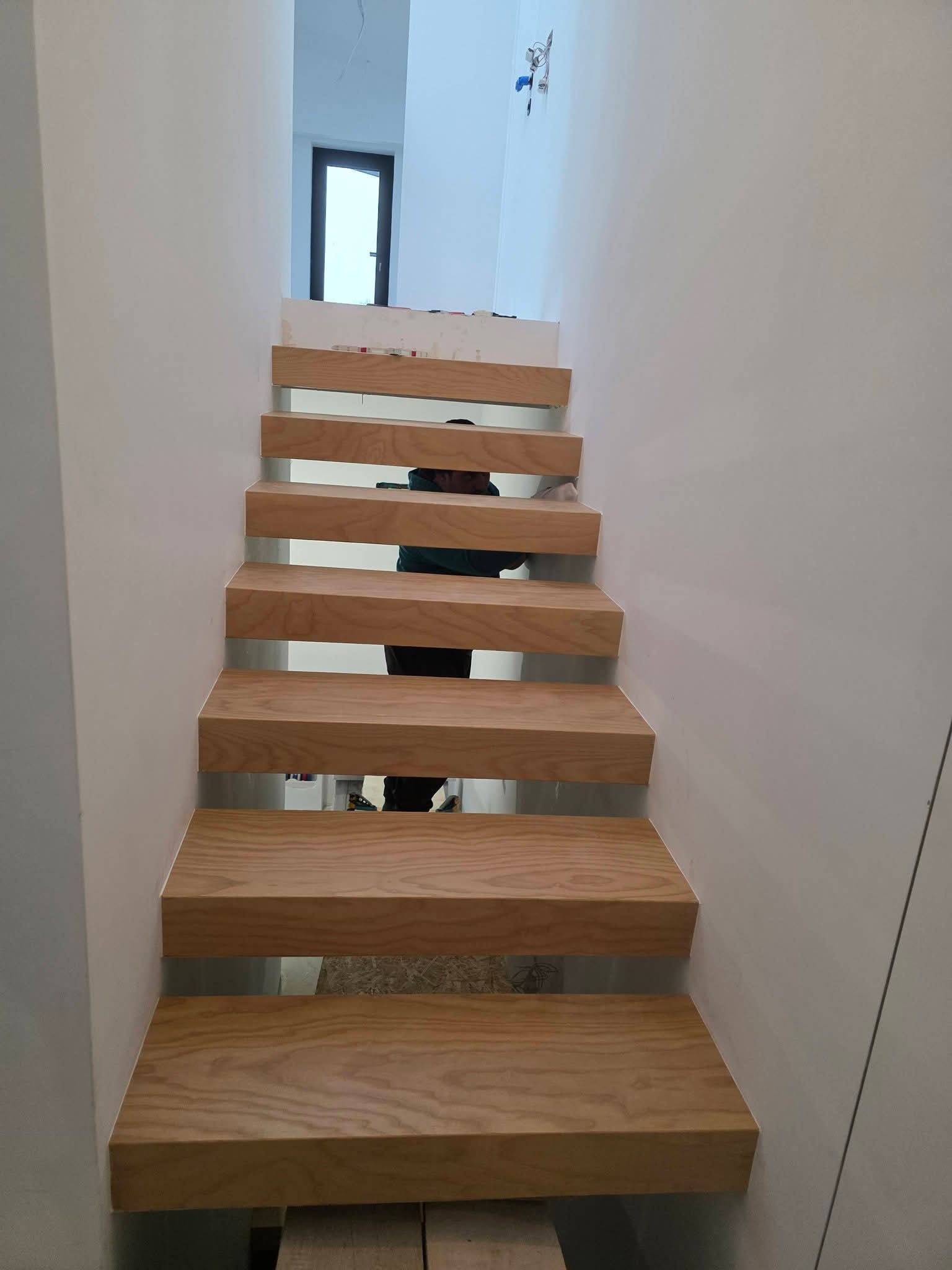 Scară Modernă din Frasin - Scări Iași